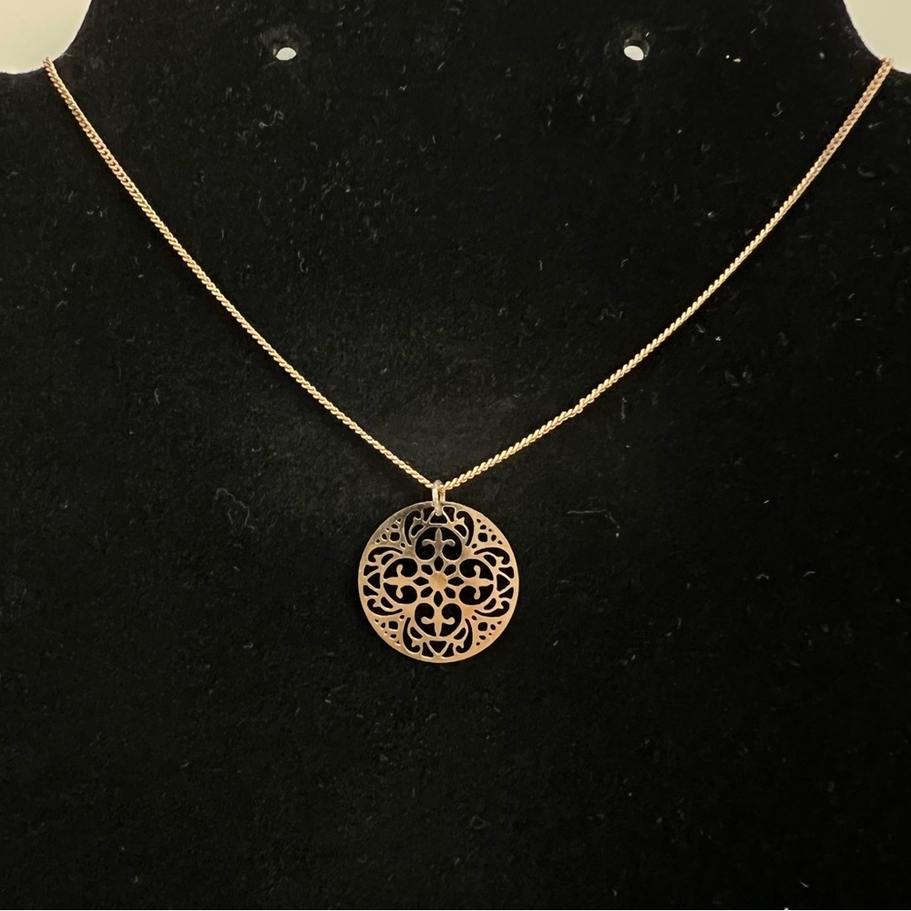 Rose Gold Filigree Style Pendant Necklace